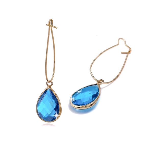 2/$20!Blue Teardrop Crystal Gold Ear Wire Earrings - Picture 2 of 6
